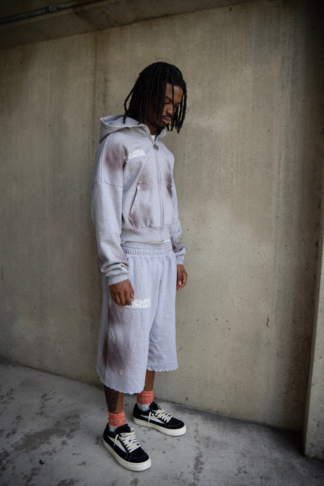 "Smoke" Essential Shorts