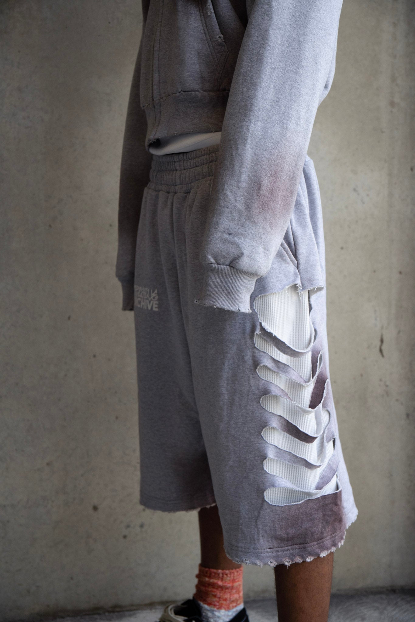 "Smoke" Essential Shorts